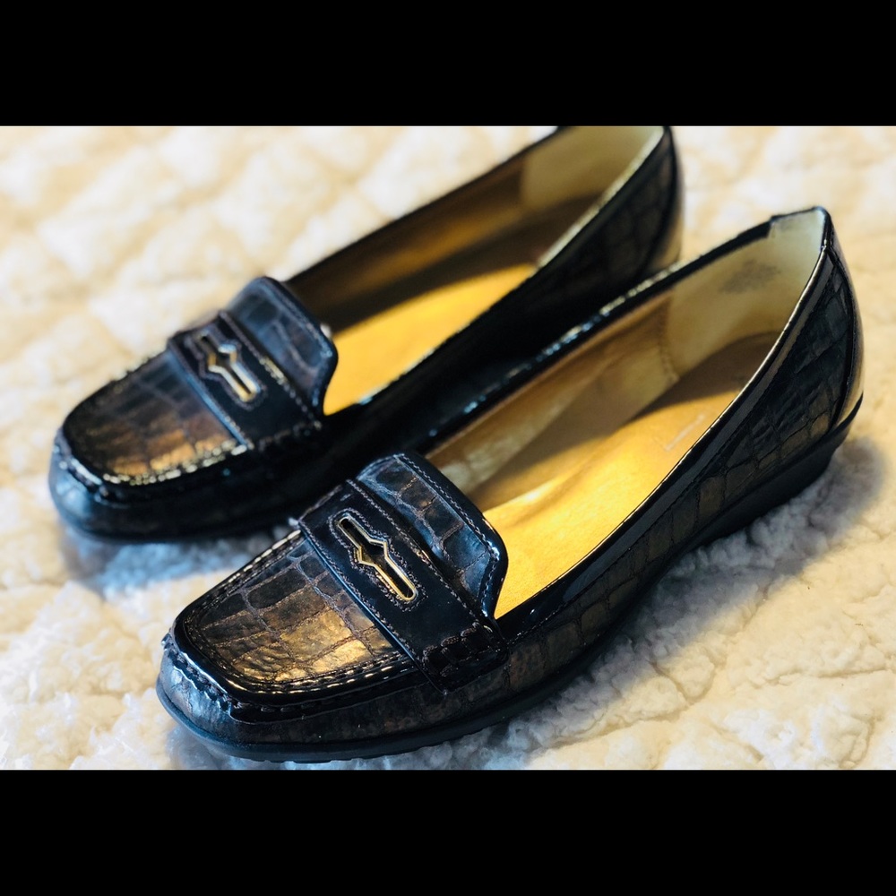 Circa Joan & David Luxe Womens Leather Flats